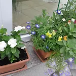 شقة In Im Parterre Mit Garten By Interhome