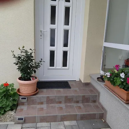In Im Parterre Mit Garten By Interhome *