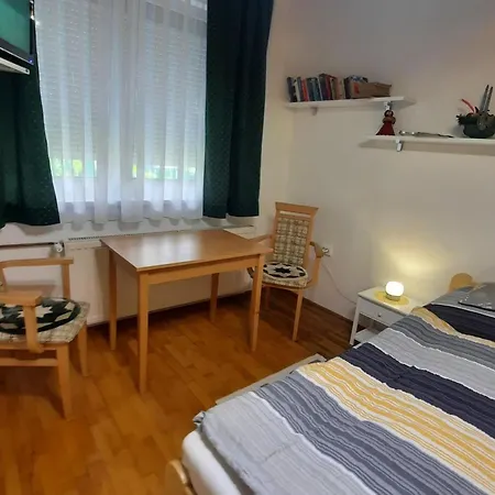 In Im Parterre Mit Garten By Interhome Διαμέρισμα *