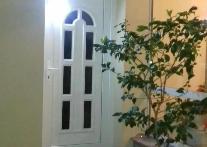 Апартаменты In Im Parterre Mit Garten By Interhome