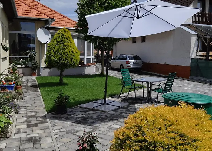 Lägenhet In Im Parterre Mit Garten By Interhome *